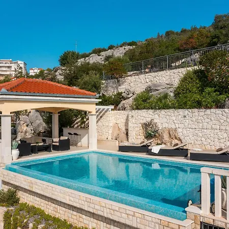 Villa Vese *
