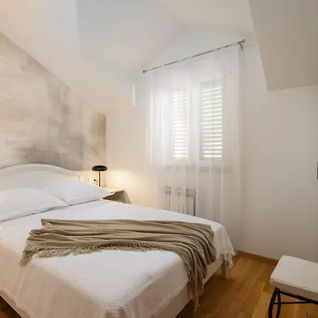 Вилла Vese Севид