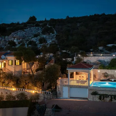 Vese Villa Sevid